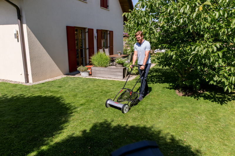 А давно ли Вы играли в гольф или для чего нужны механические (шпиндельные) газонокосилки.